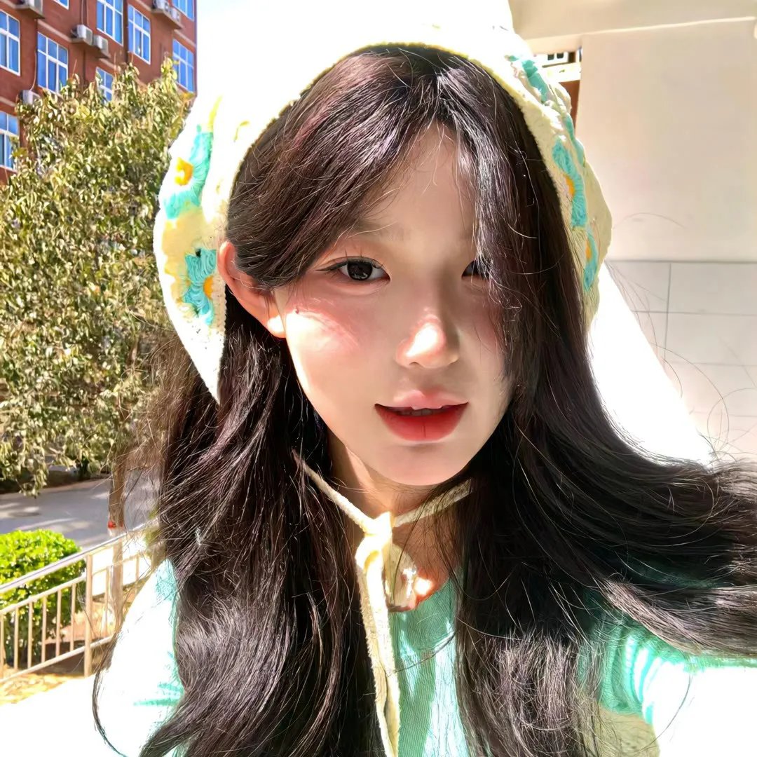 银发的阿基多